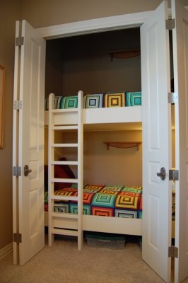 DIY Unique Built-In Bunk Beds! They Call Me Granola